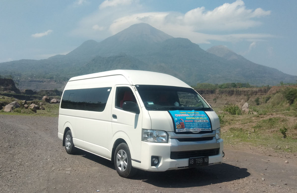 Rental Hiace Surabaya